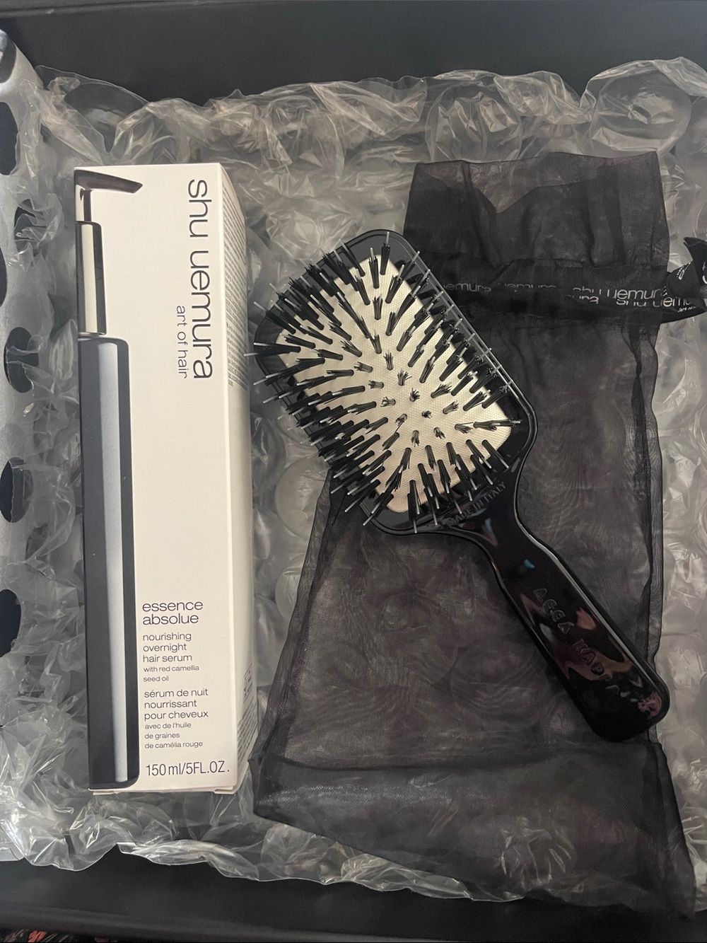 $140 New Shu Uemura Set Overnight Hair Serum Essence Absolue and Brush Authentic